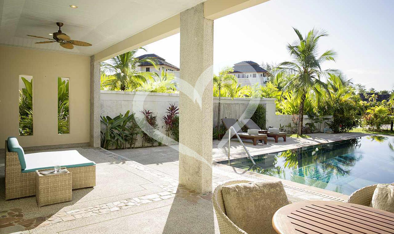 Pool Suite Comfort