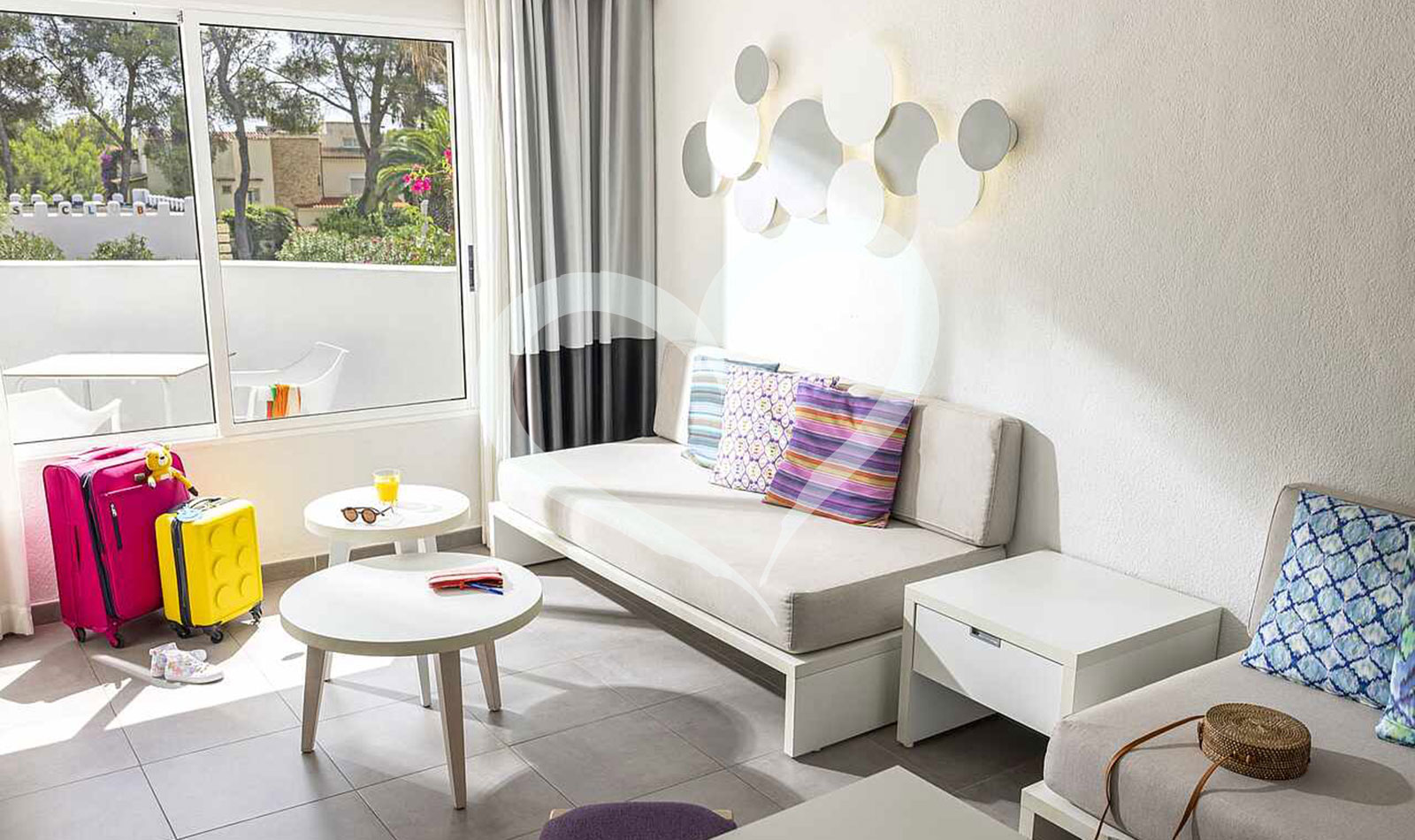 Family Room Superior