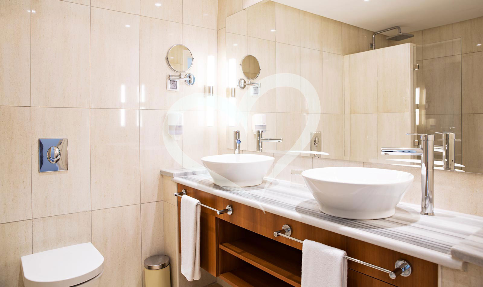 Family Double Room Superior Connecting Door
