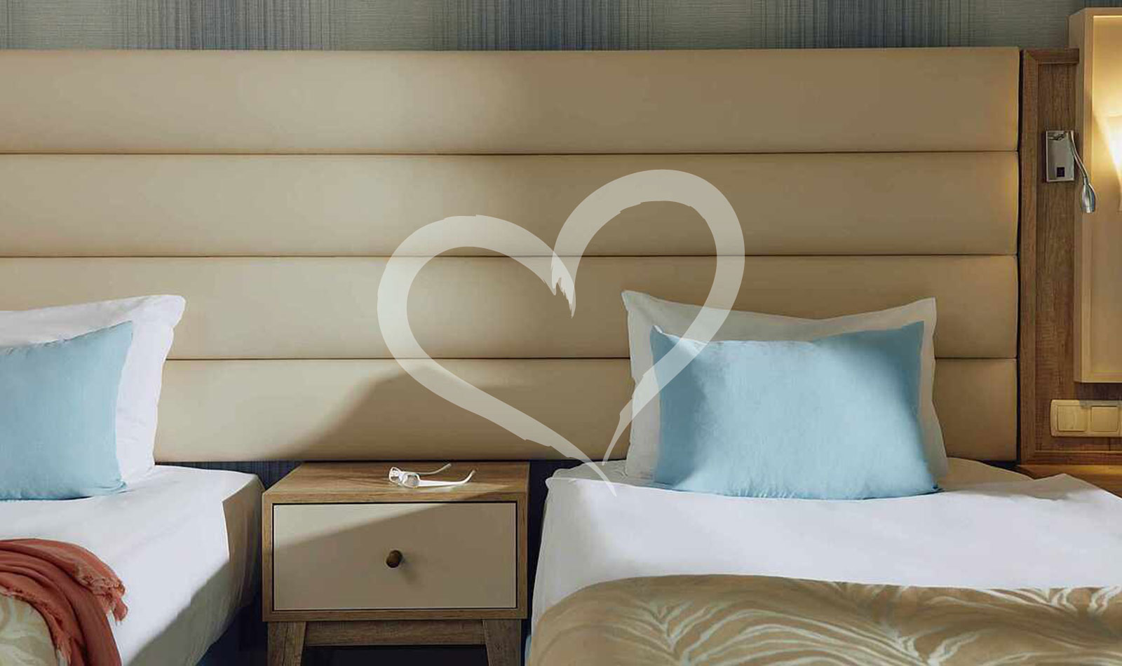 Double Room Economy