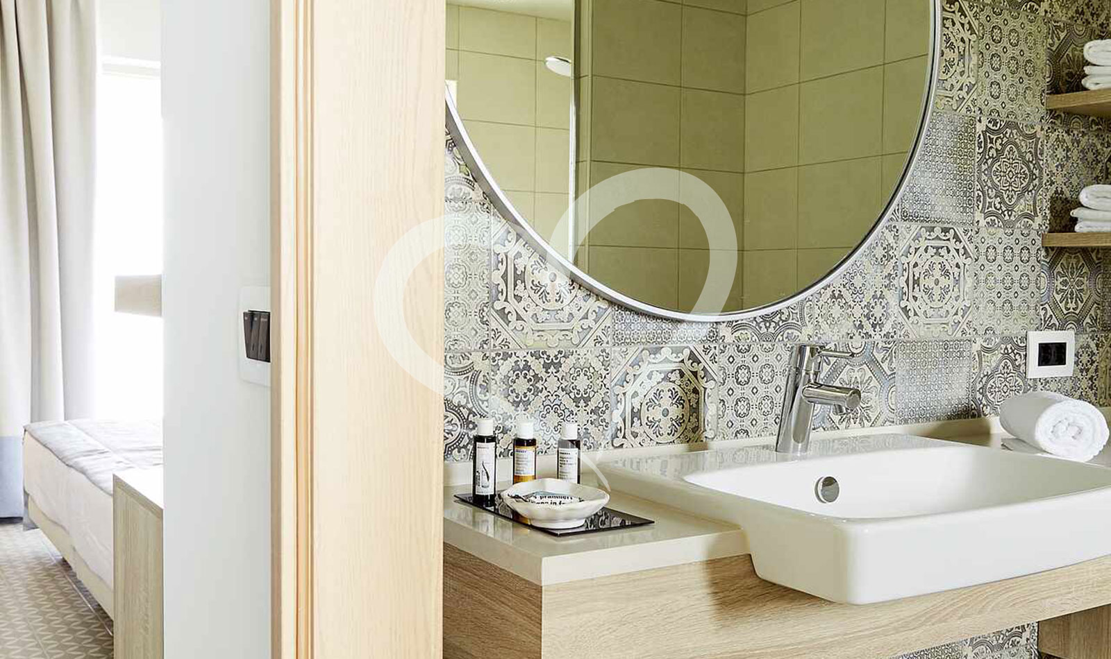 Single with Child Double Room Classic