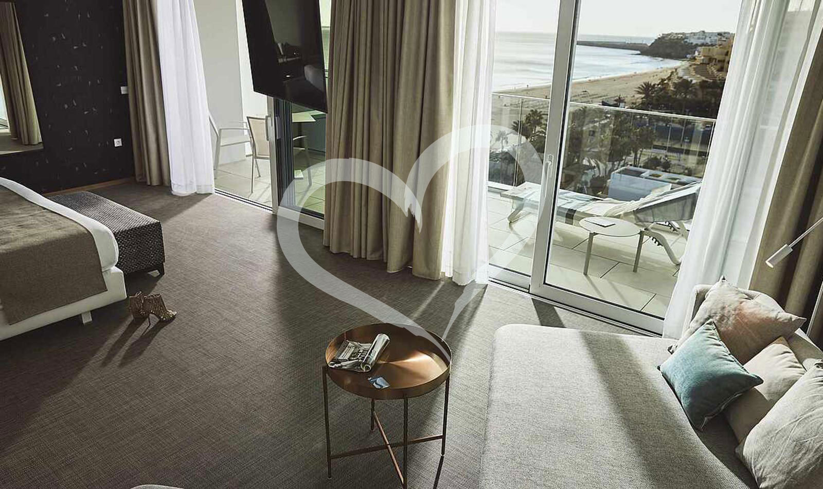 Junior Suite Superior Torre Partial Sea View