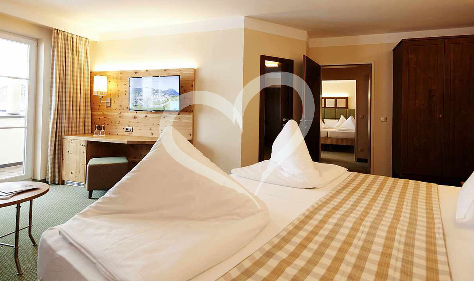 Family Room Deluxe