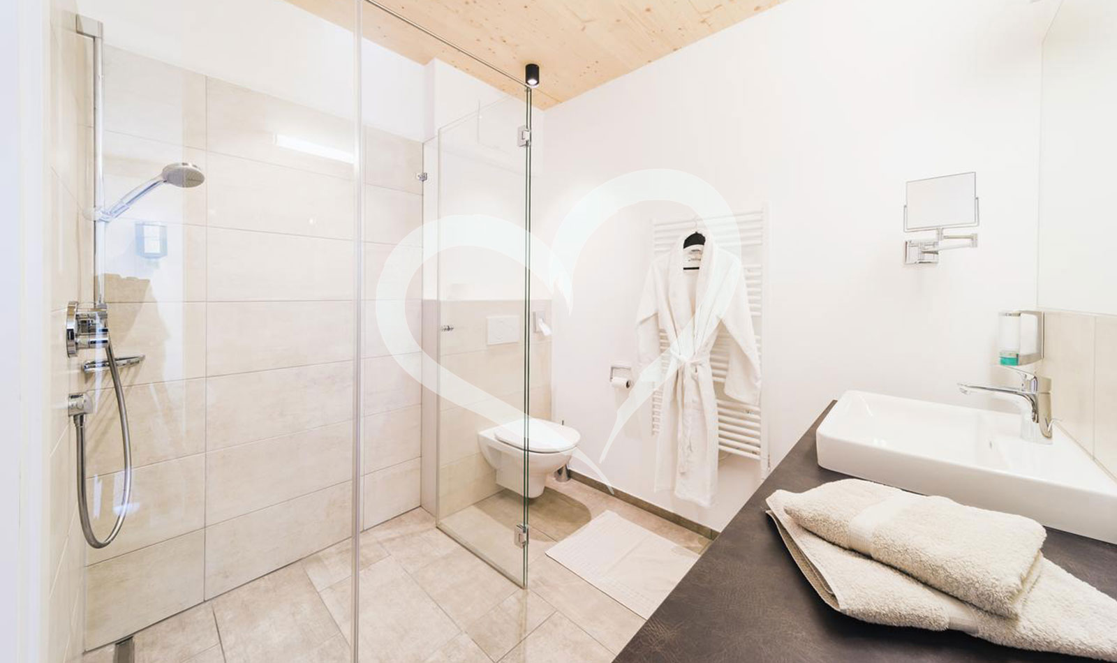 Doppelzimmer im Neubau