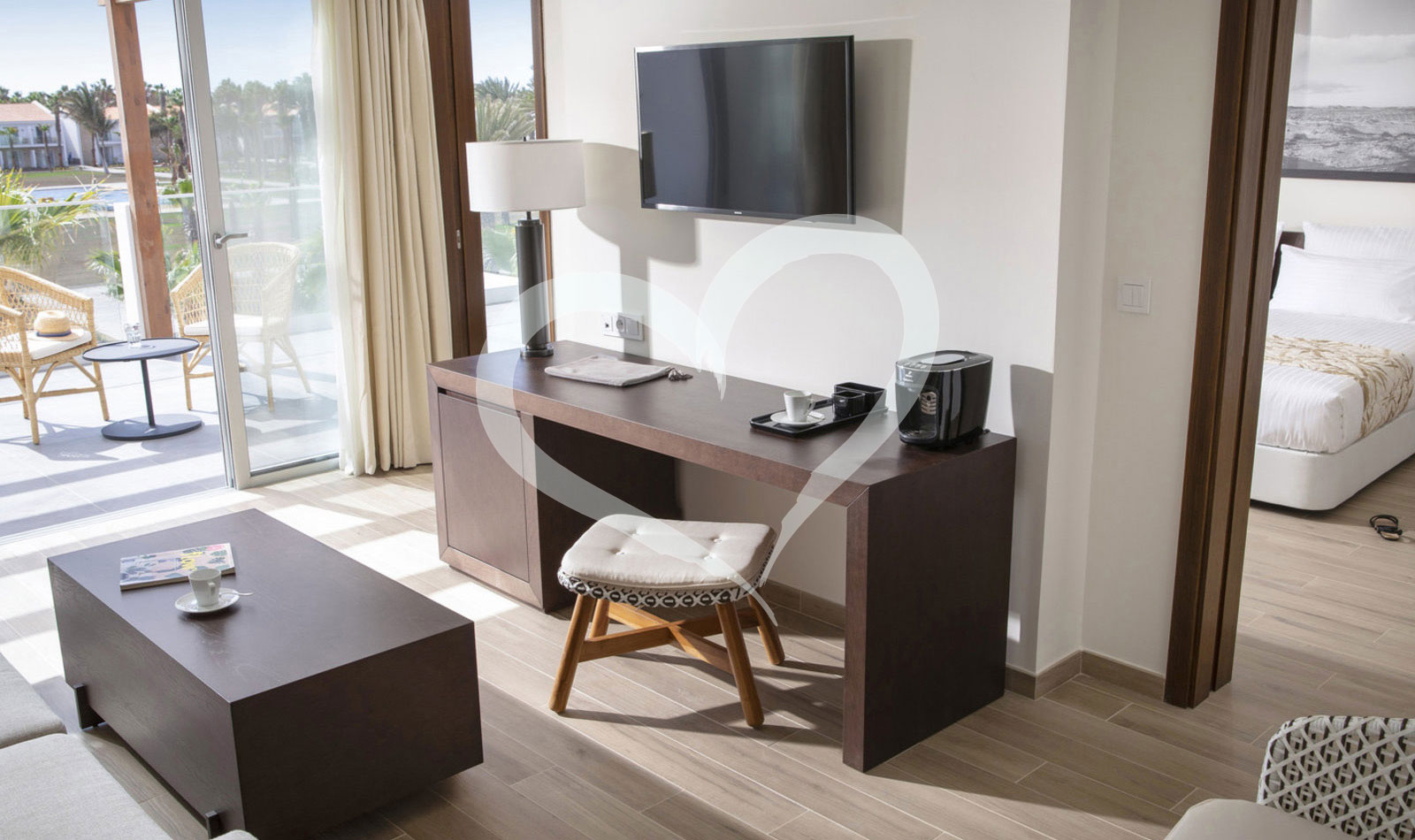 Suite Superior Partial Sea View