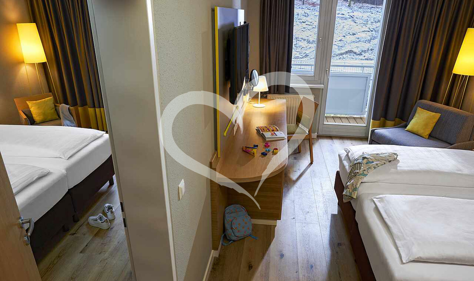 Family Double Room Superior Connecting Door