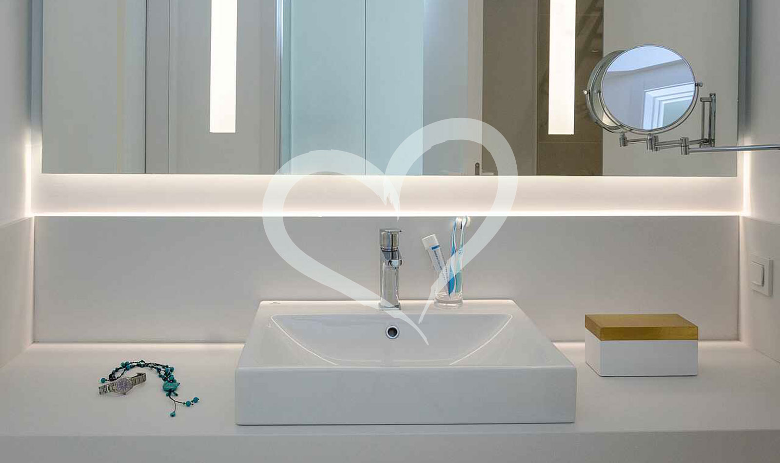 Family Room Superior Pool View