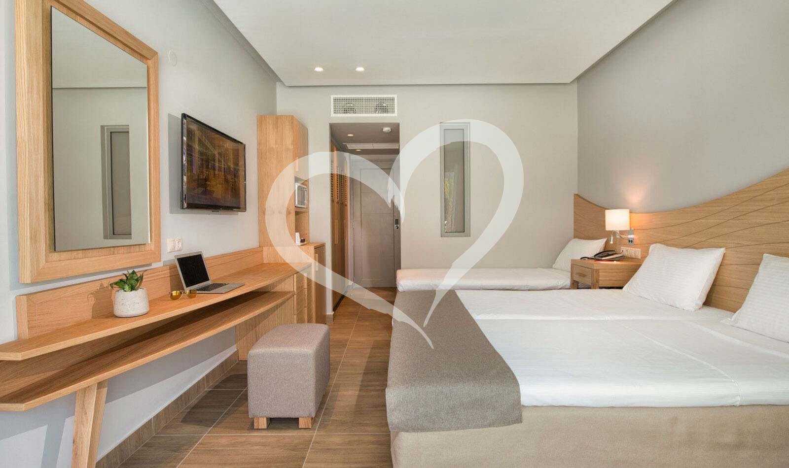 Double room with private pool