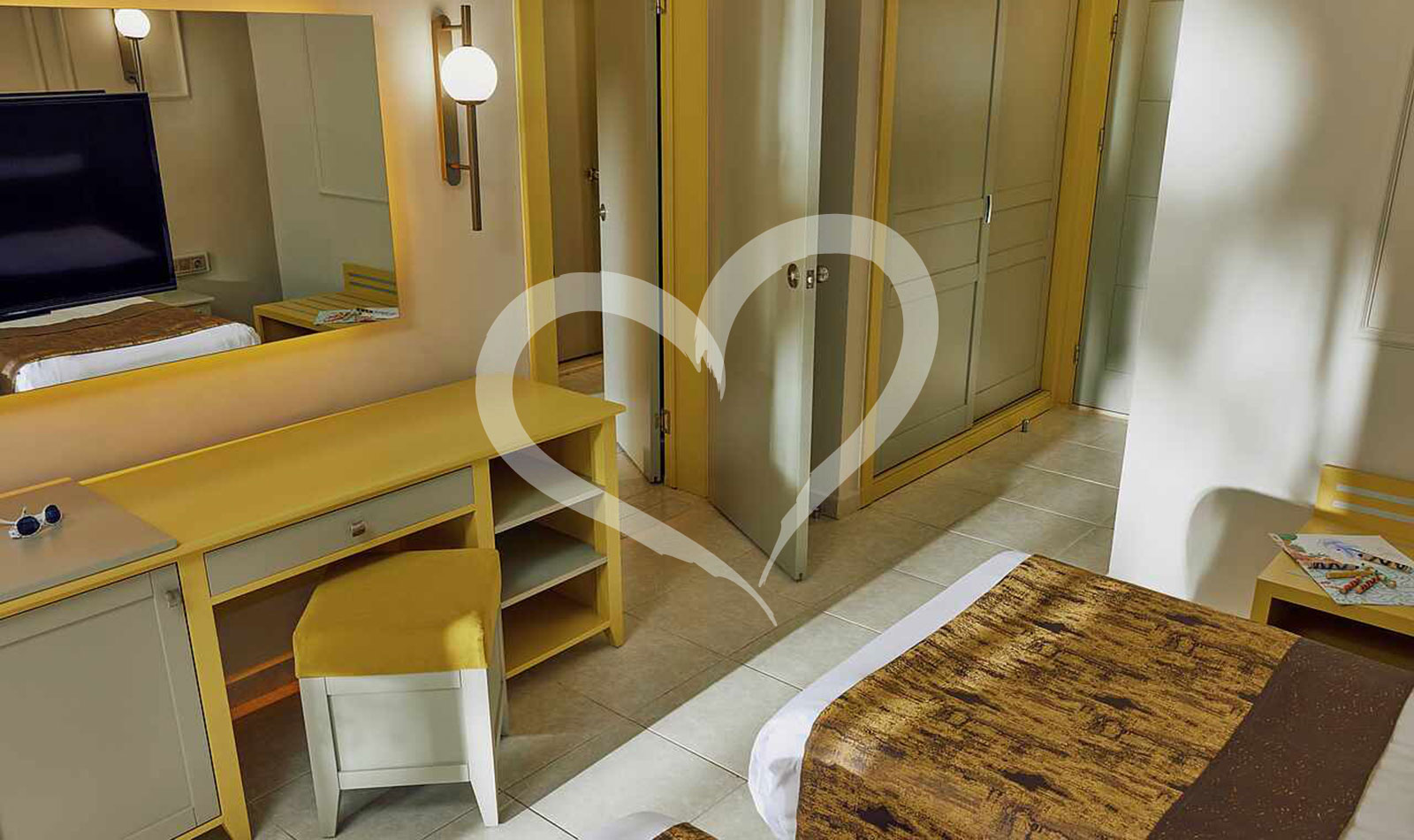 Family-/Double Room with Connecting Door