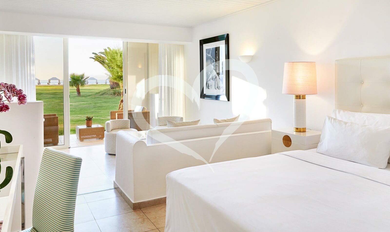 Palace Family Bungalow Suite Side Sea View