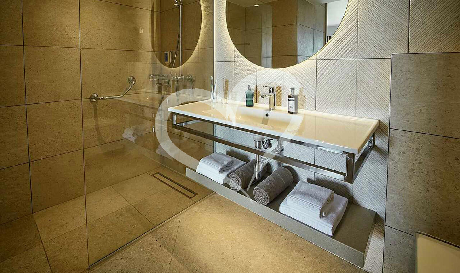 Family Double Room Superior Connecting Door