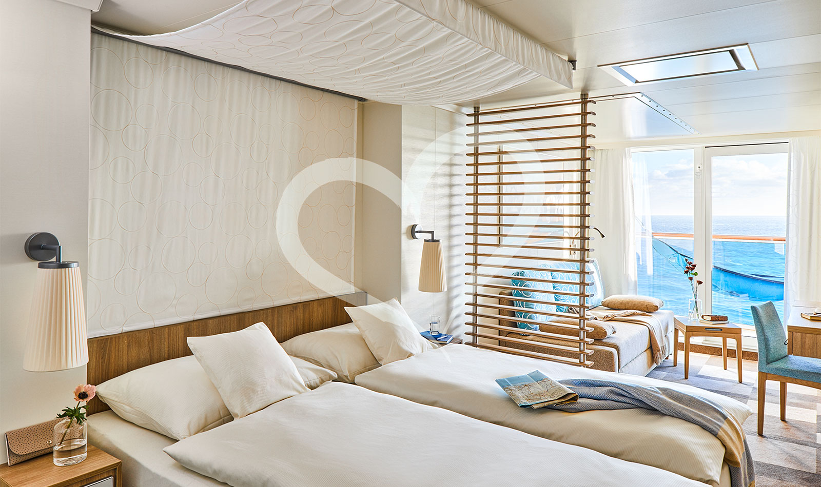 AIDA Verandakabine Komfort bzw. ALDIANA Doppelzimmer im Bungalow mit Meerblick