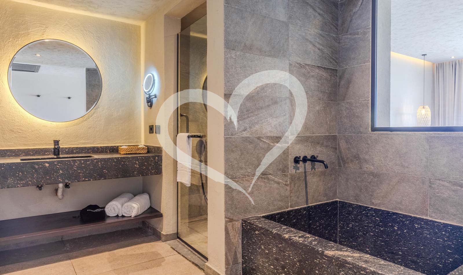 Swim-up-Juniorsuite mit Meerblick