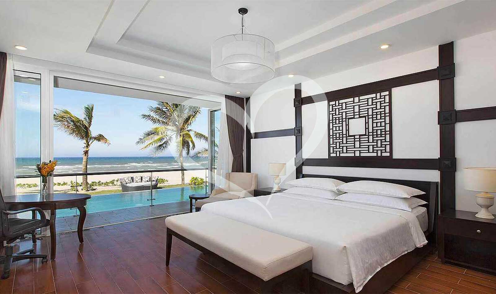 One Bedroom Ocean Front Pool Villa