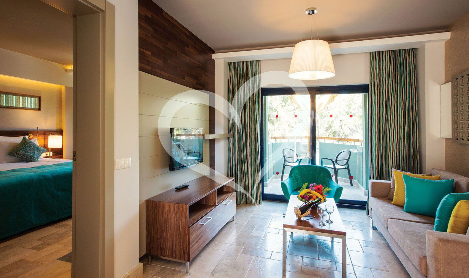 Family Deluxe Suite