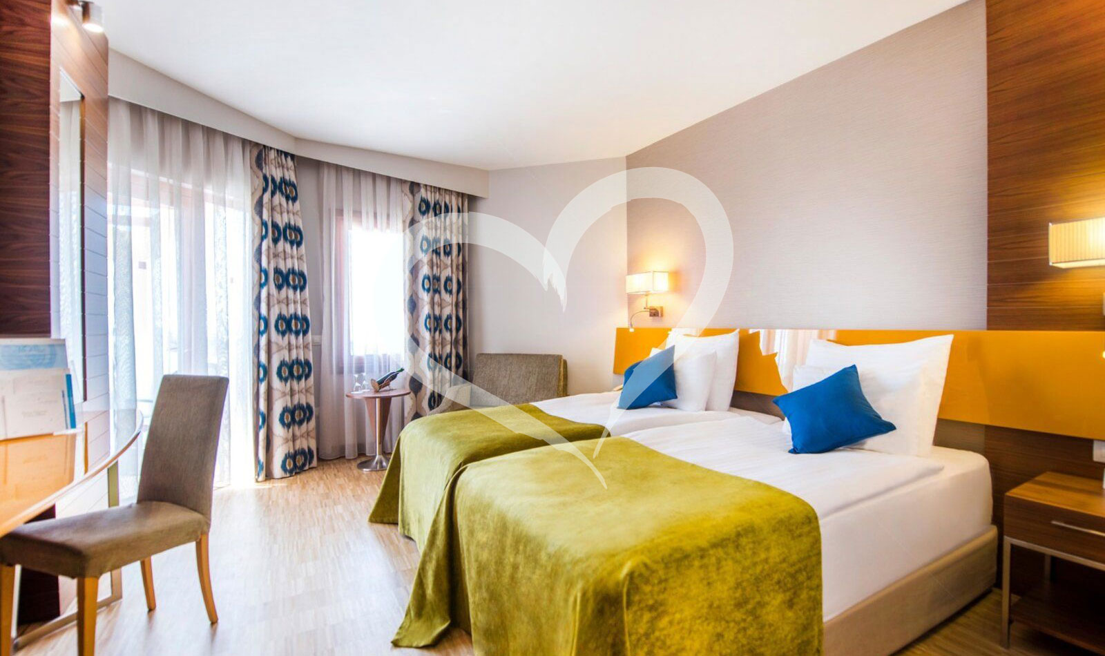 Double Superior Room Land View