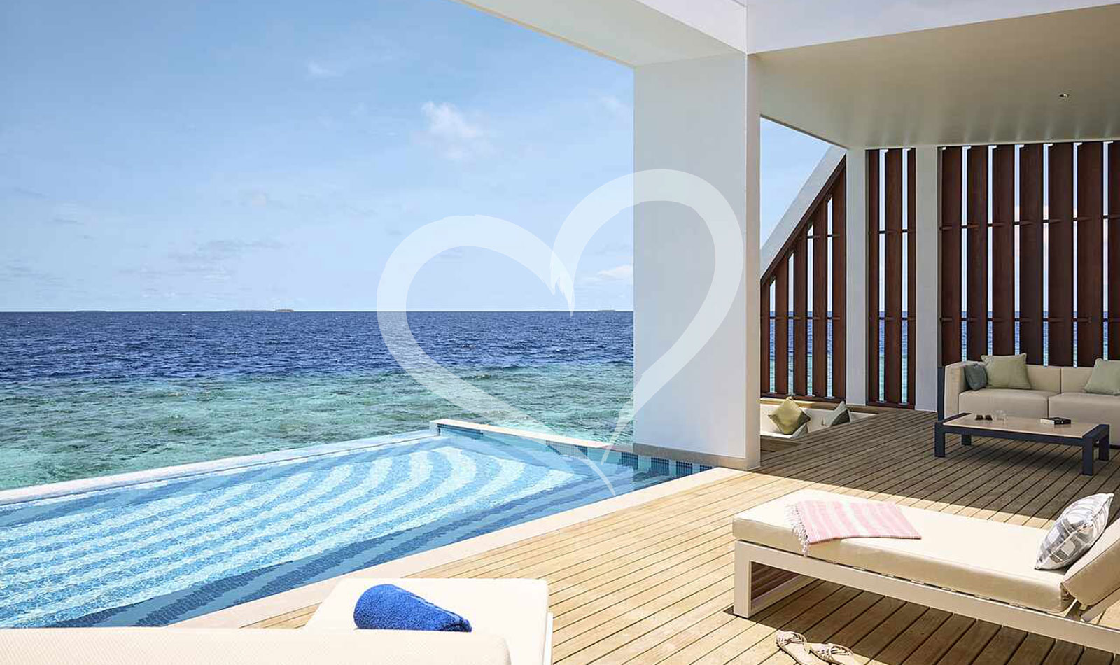Funamadua One Bedroom Water Villa Pool