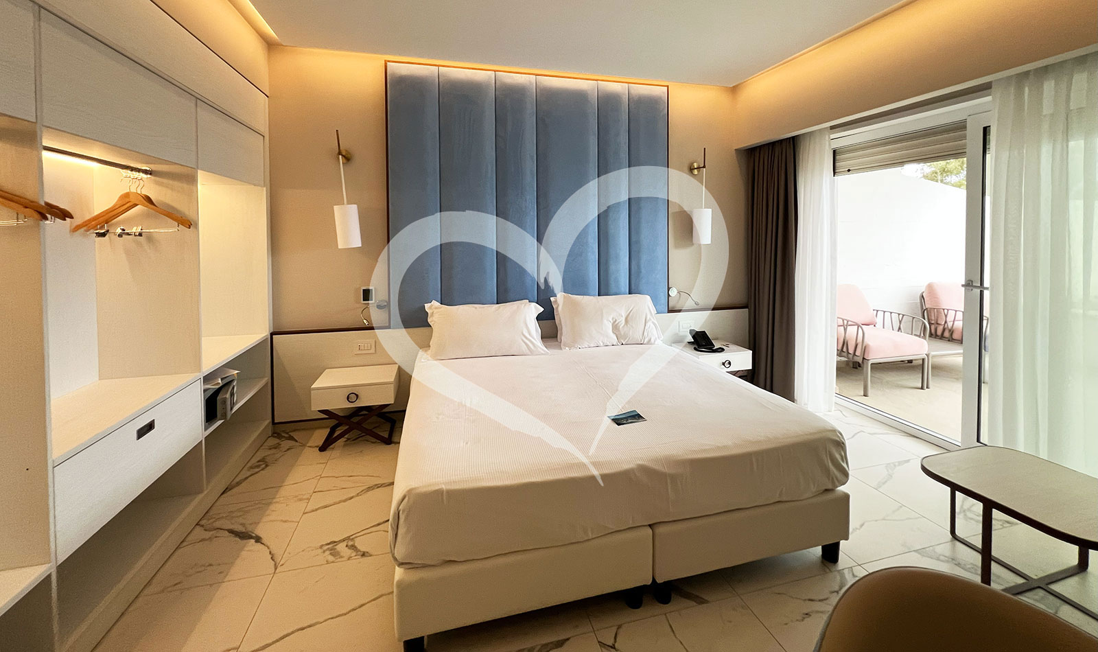 Doppelzimmer Whirlpool (2023-2024 renoviert)