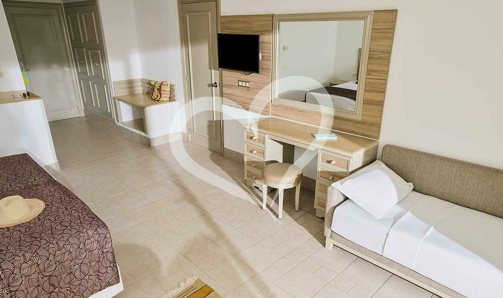 Double Room Superior Swim-Up