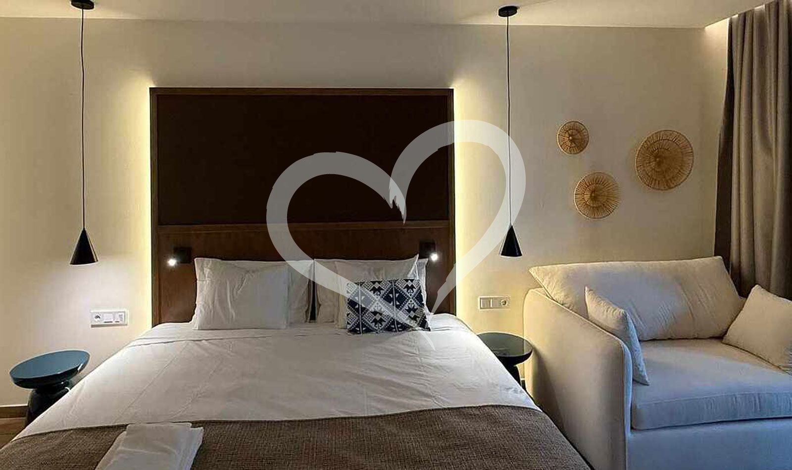 Double Room Economy (DZE1)