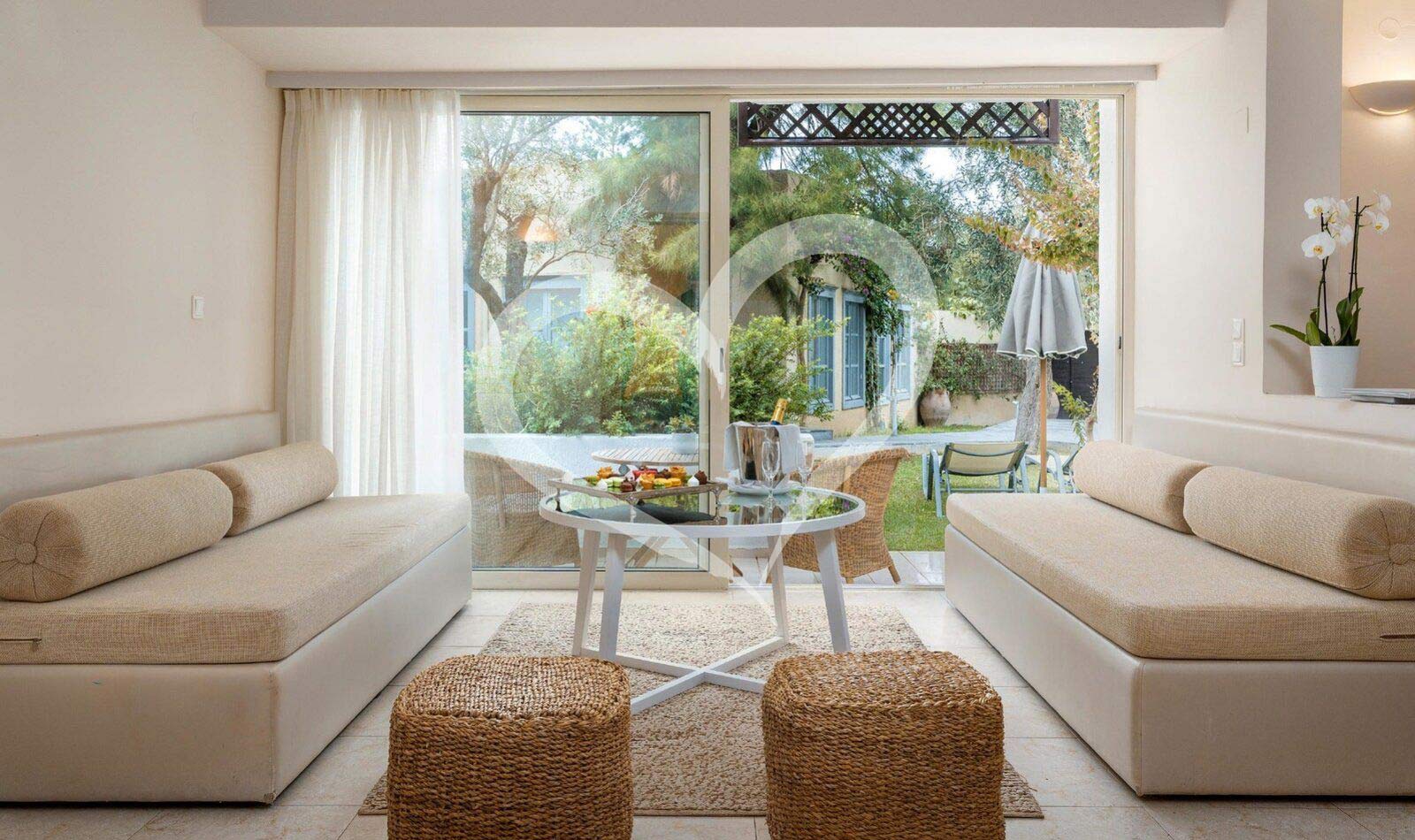 Family Bungalow Garden View