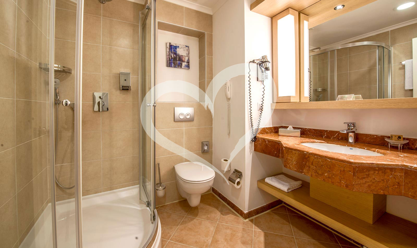 Double Room Economy