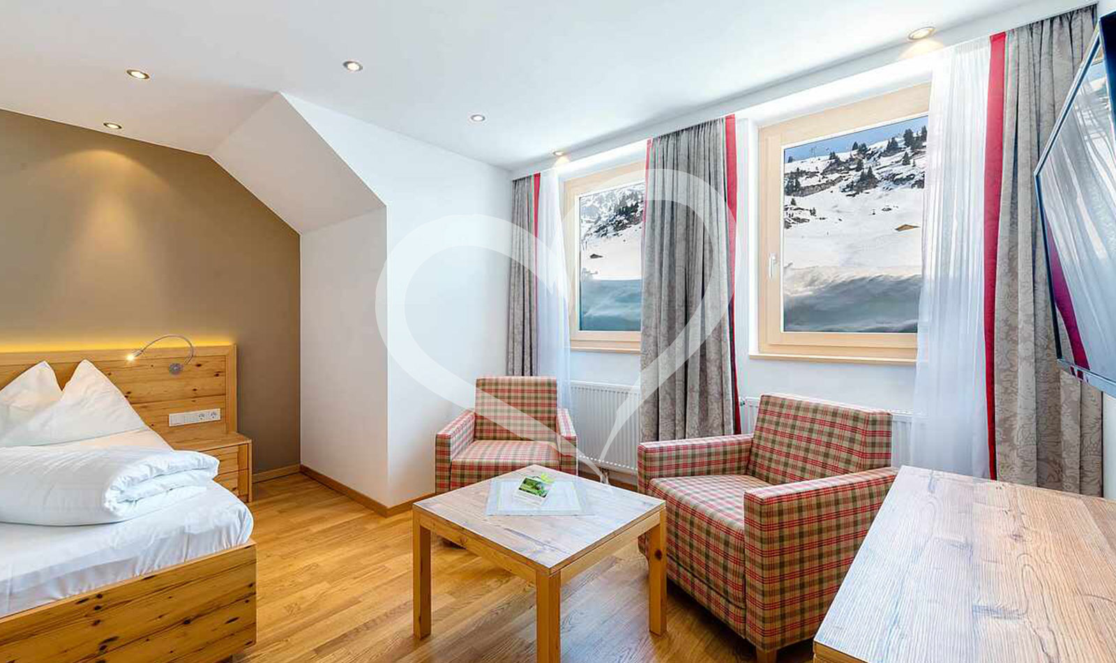 Single with Child Double Room Classic